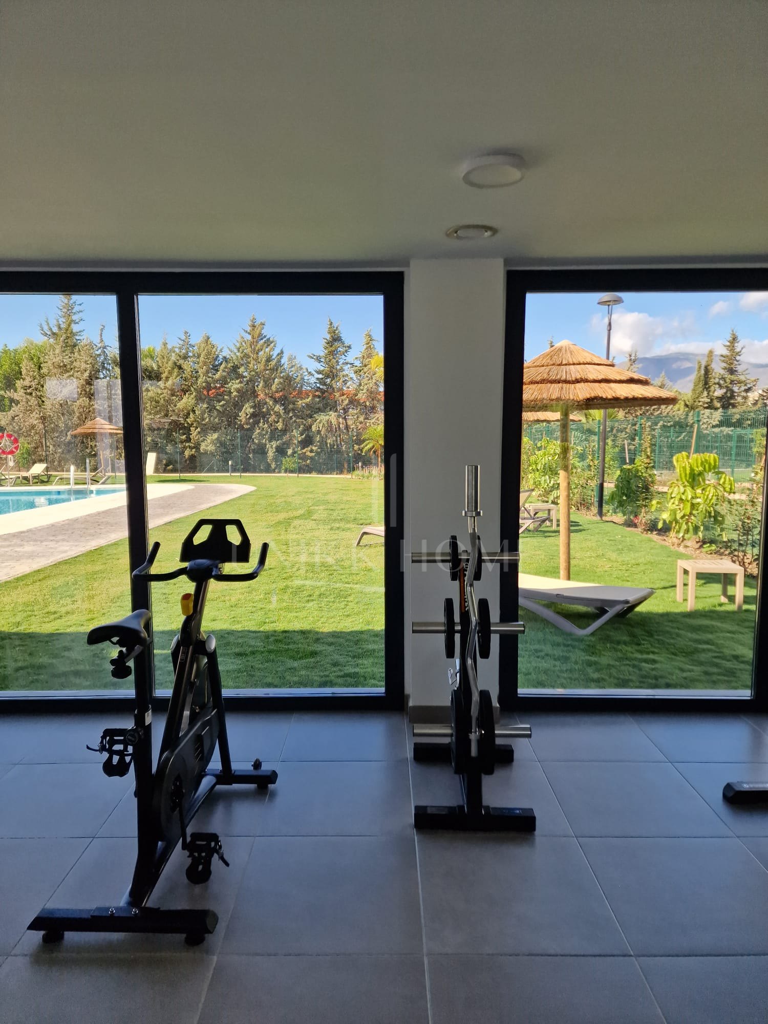 Ground Floor Apartment for sale in Estepona East, Estepona