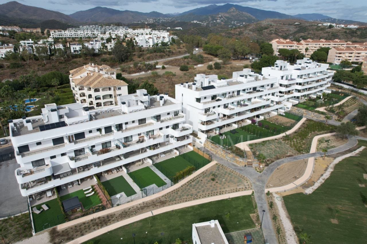 Ground Floor Apartment for sale in Estepona East, Estepona