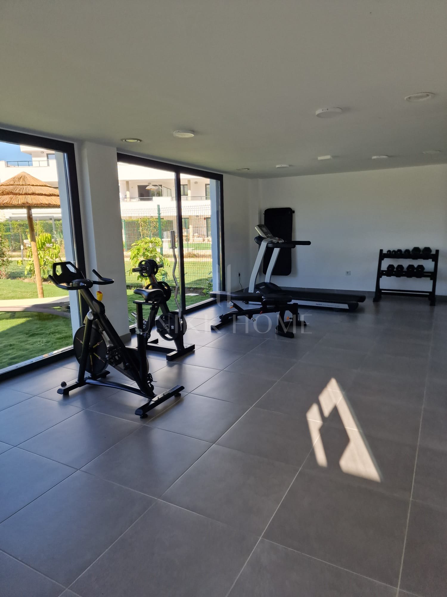 Ground Floor Apartment for sale in Estepona East, Estepona