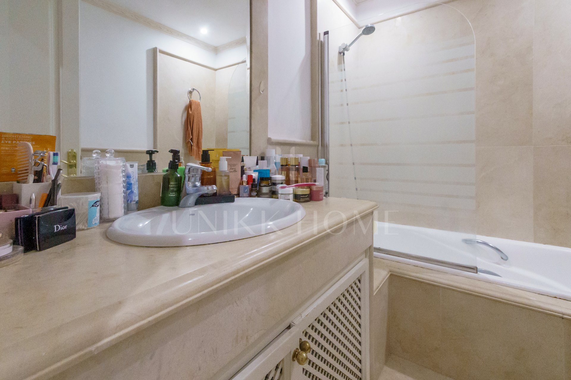 Villa en venta en Las Brisas, Nueva Andalucia
