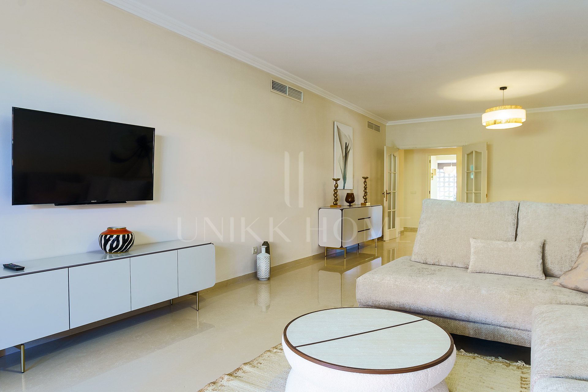 Ground Floor Apartment for Rent in El Embrujo Playa, Marbella