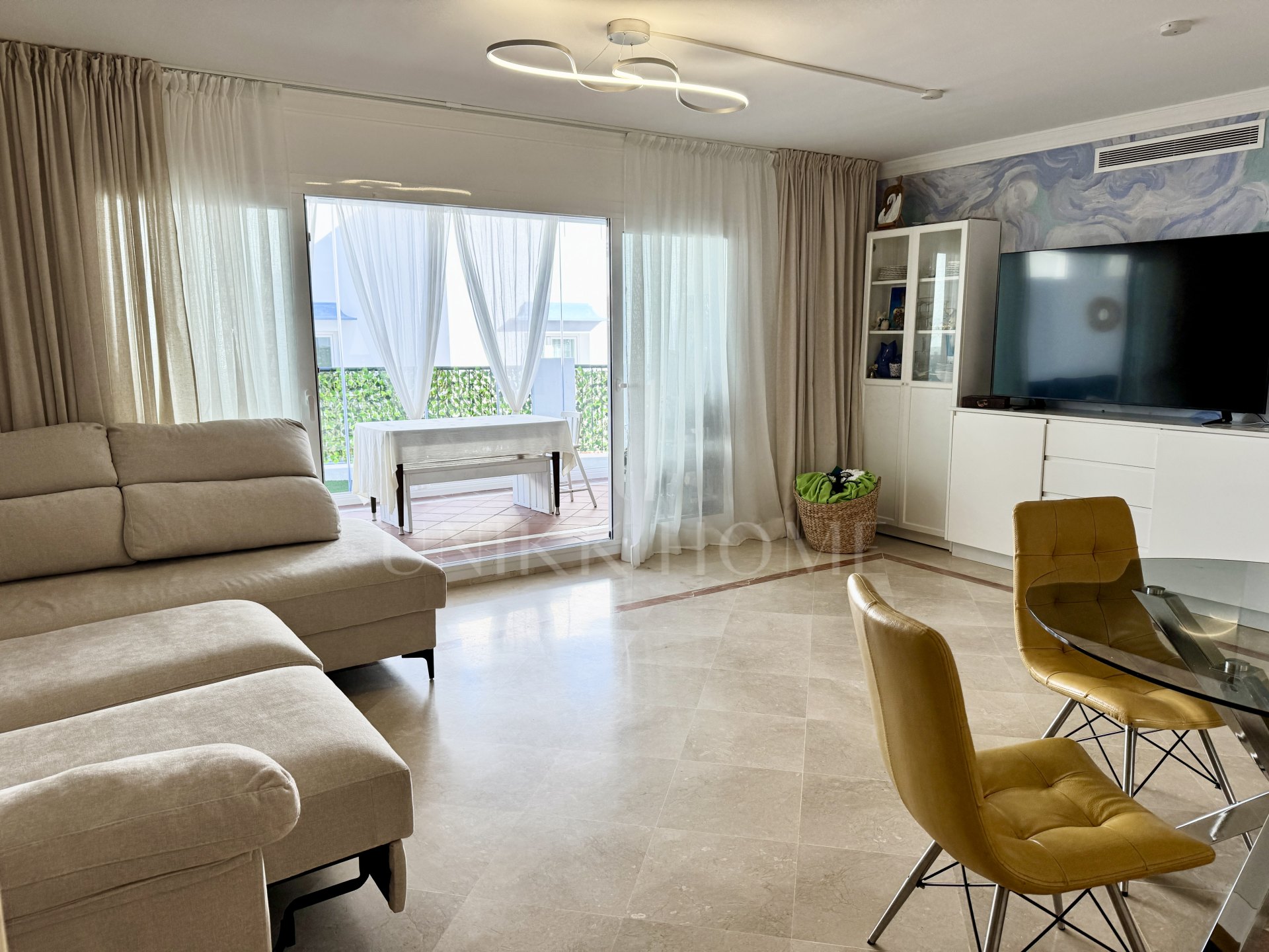 Apartment for sale in Paraiso Pueblo, Benahavis