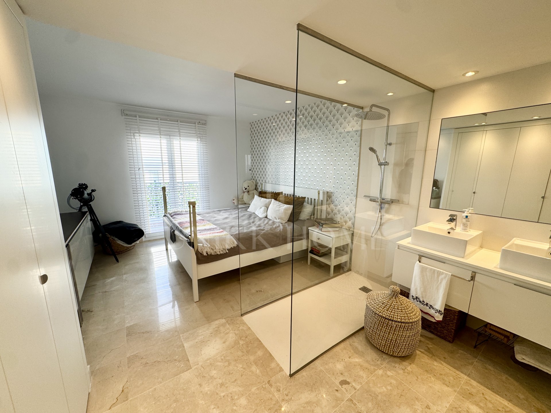 Apartment for sale in Paraiso Pueblo, Benahavis