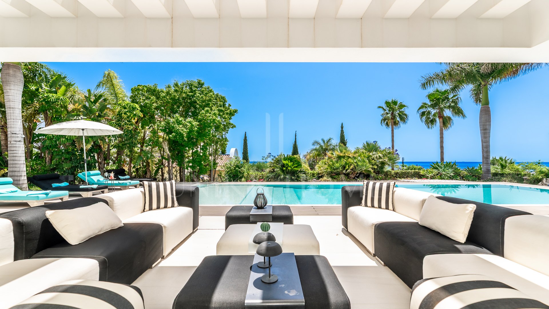 Spectacular New Villa with Sea and Golf Views