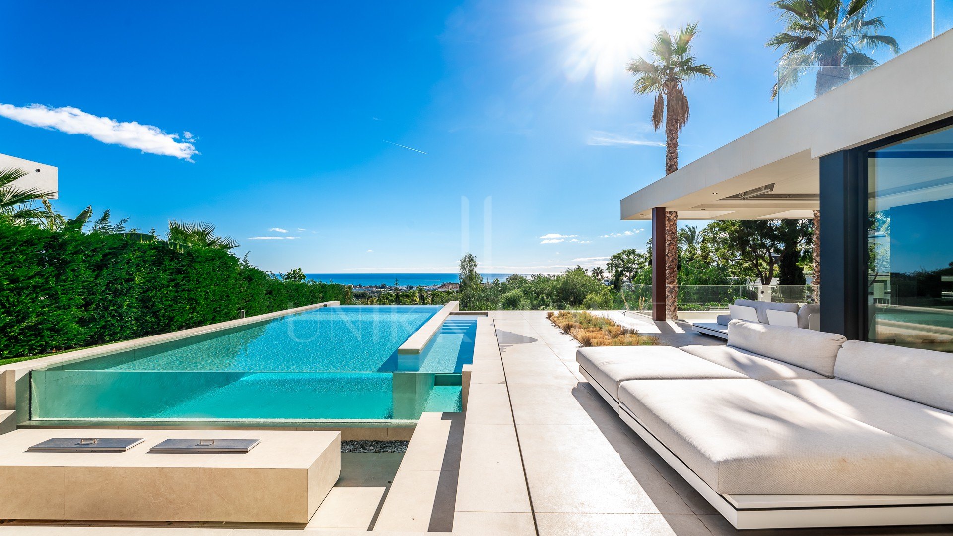 Villa Spectre – Simply the Best Value Villa in Flamingos