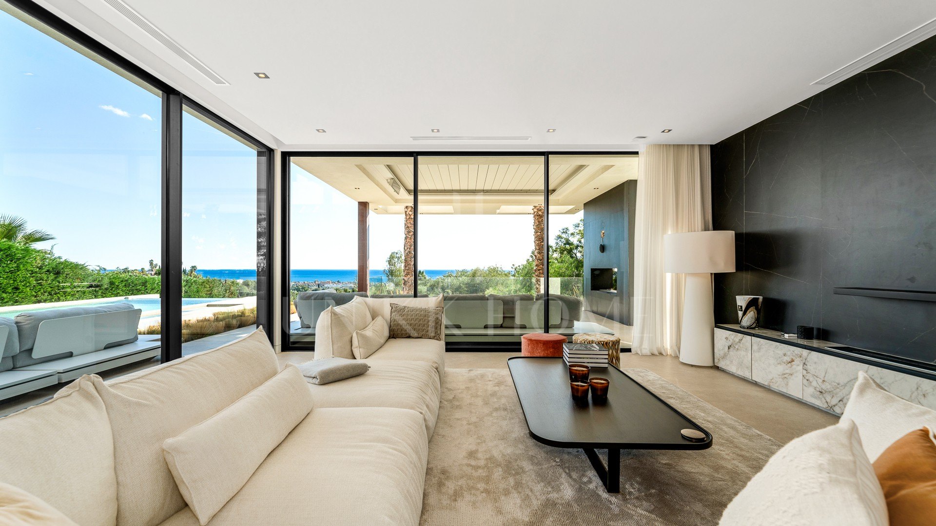 Villa Spectre – Simply the Best Value Villa in Flamingos