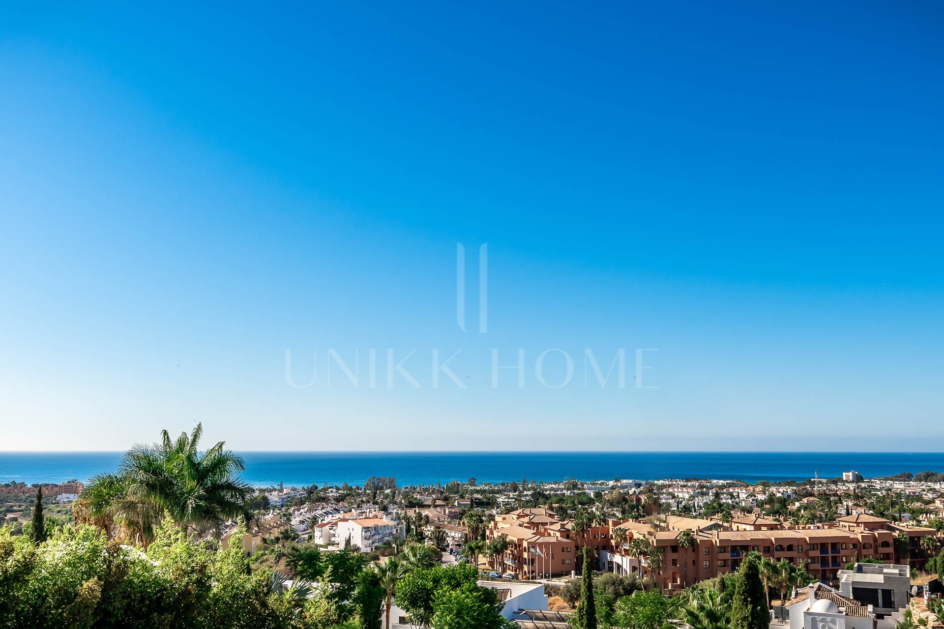 Modern Villa with Spectacular Sea Views Right on the Golf Course