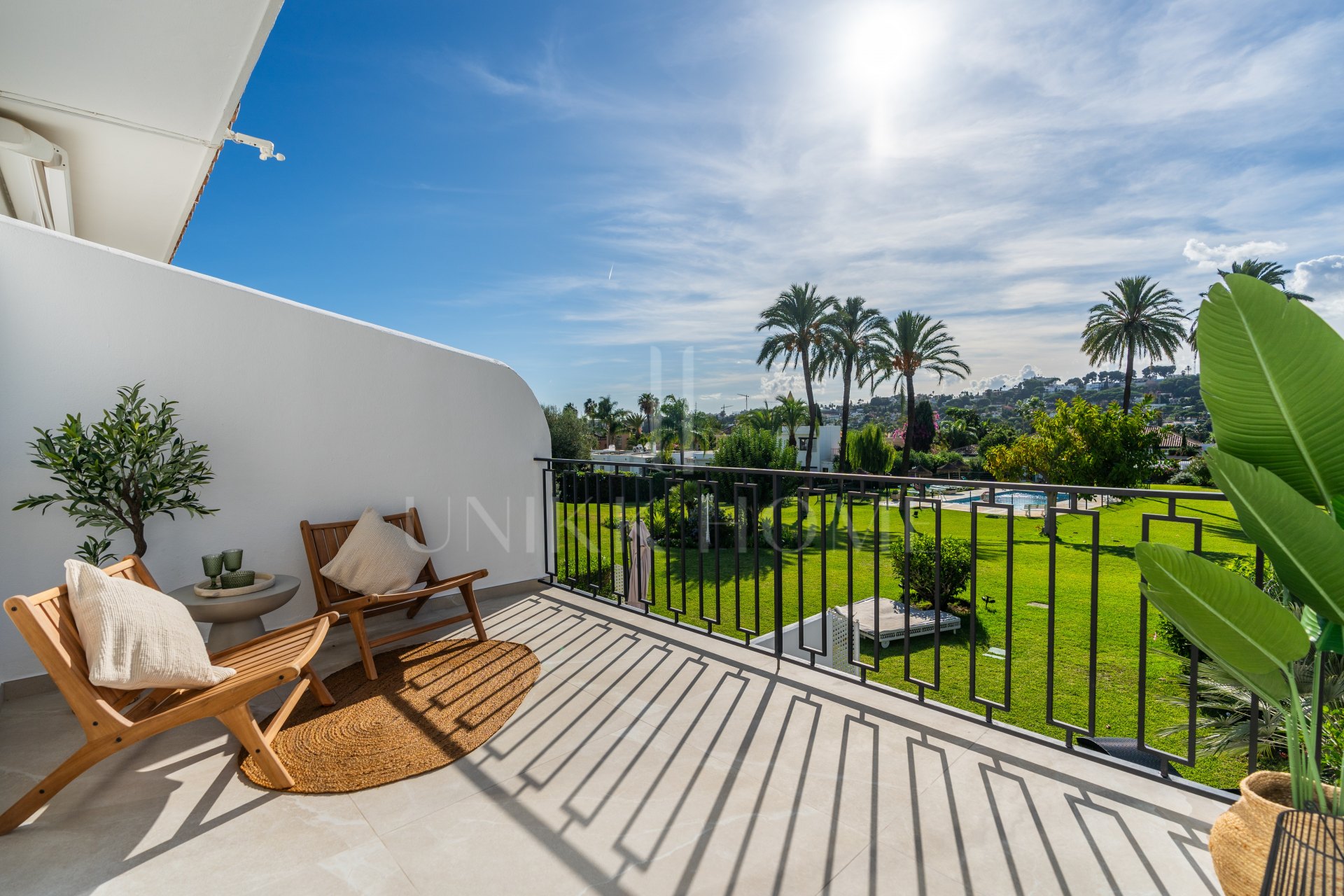 Casa Preciosa, 4 dormitorios, renovada, en el Valle del Golf de Nueva Andalucia