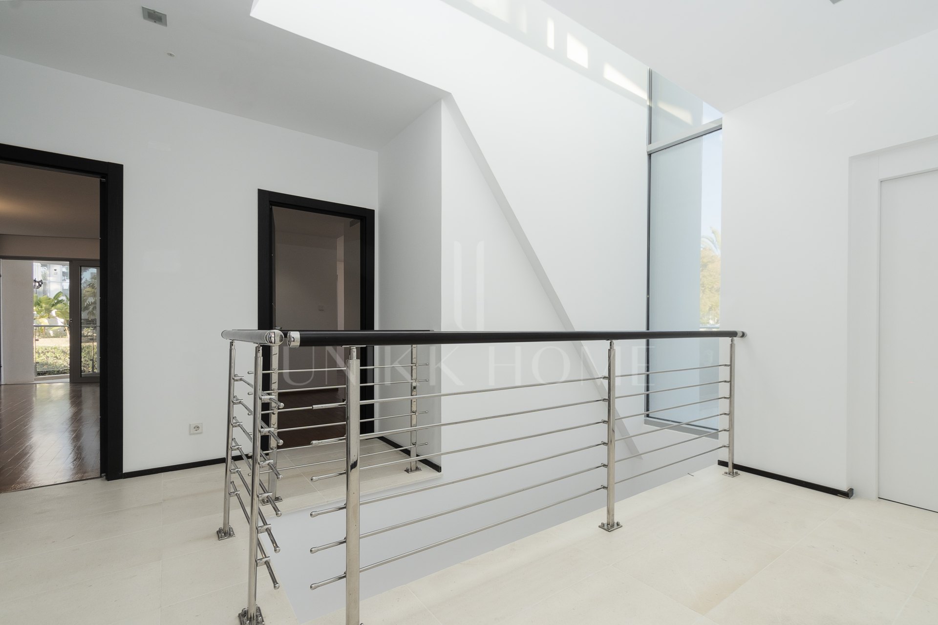 Luxury Semi-Detached House in Meisho Hills, Marbella Golden Mile