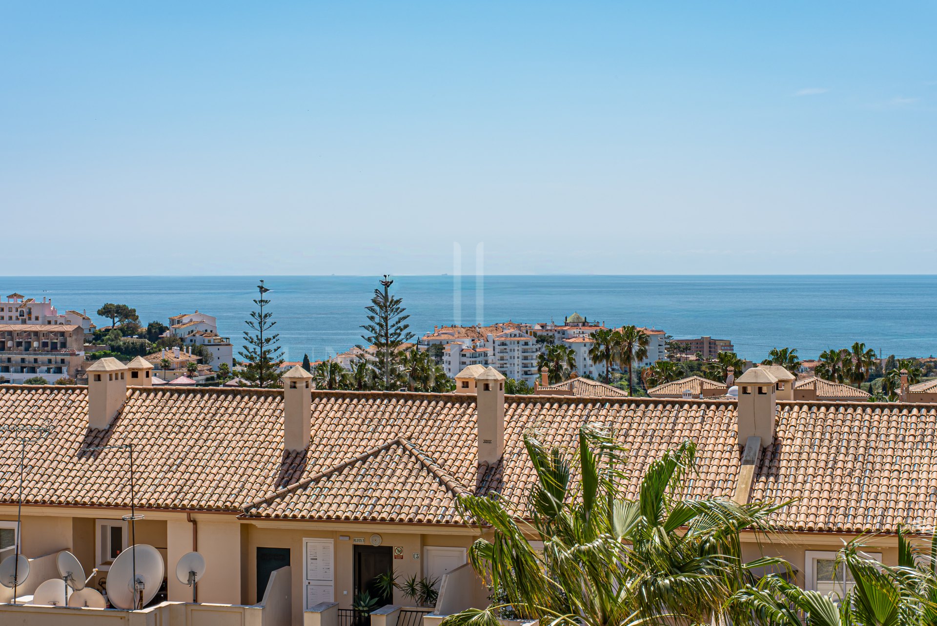 Apartamento de lujo con vistas panorámicas en Miraflores Hills, Mijas Costa