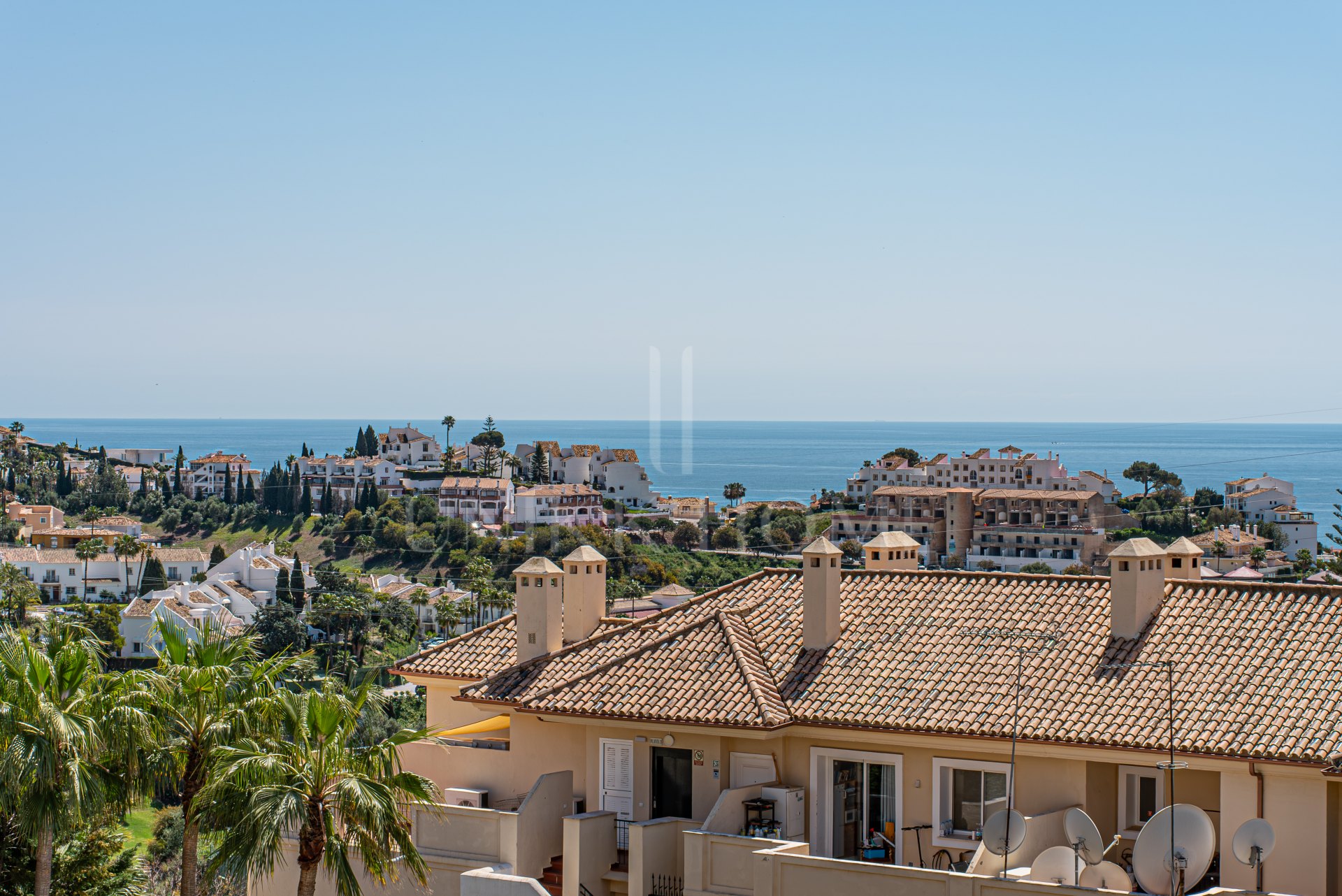 Apartamento de lujo con vistas panorámicas en Miraflores Hills, Mijas Costa