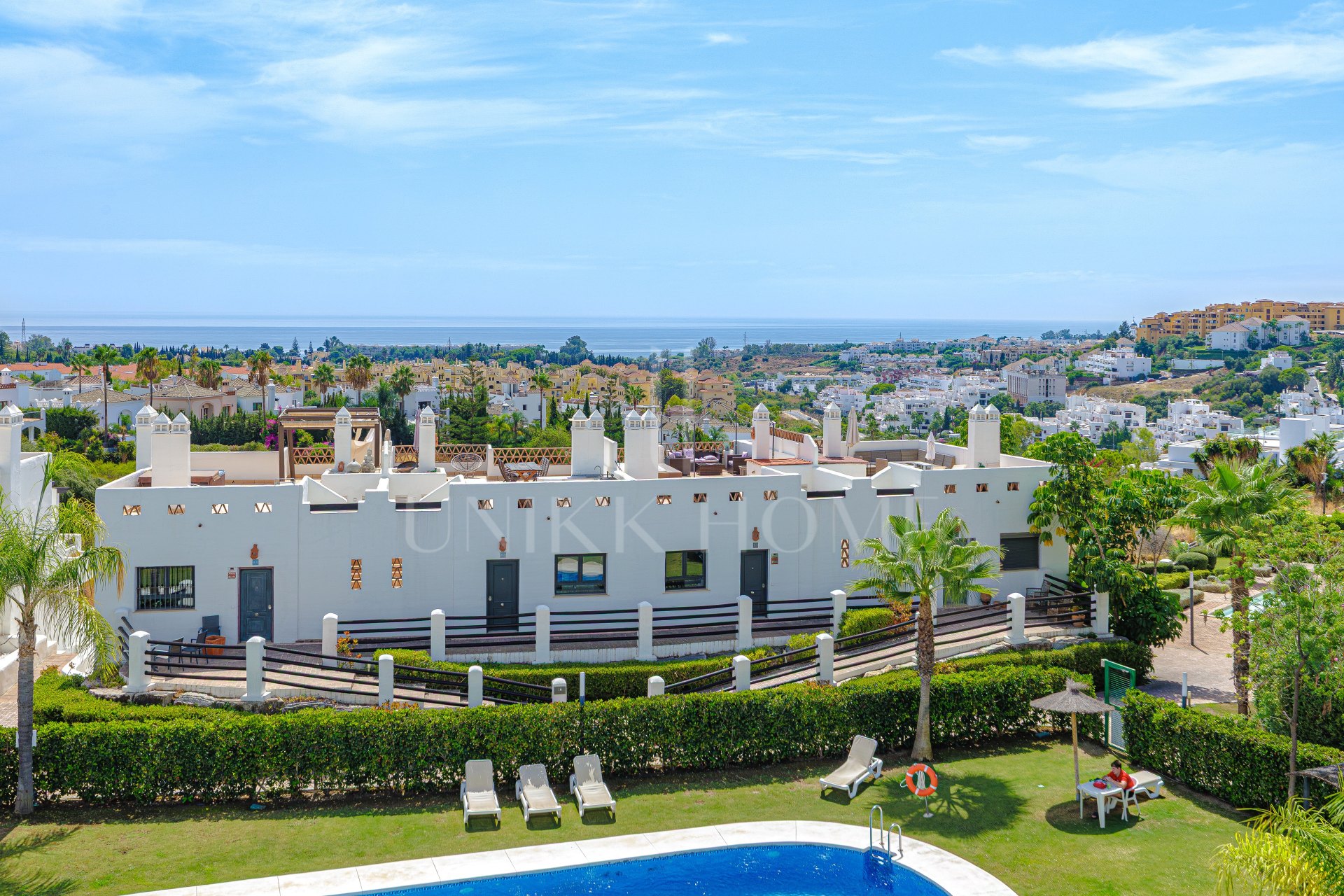 Panoramic Sea View Apartment in Sunset Golf, Estepona