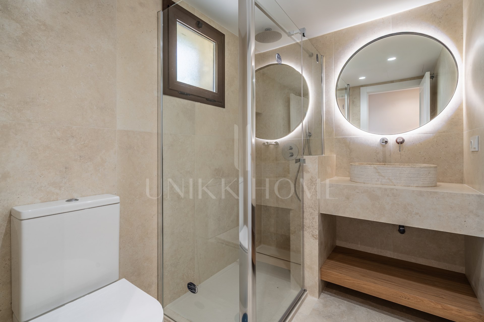 Stunning Recently Renovated 3-Bedroom Apartment in Los Pinos, Los Arqueros