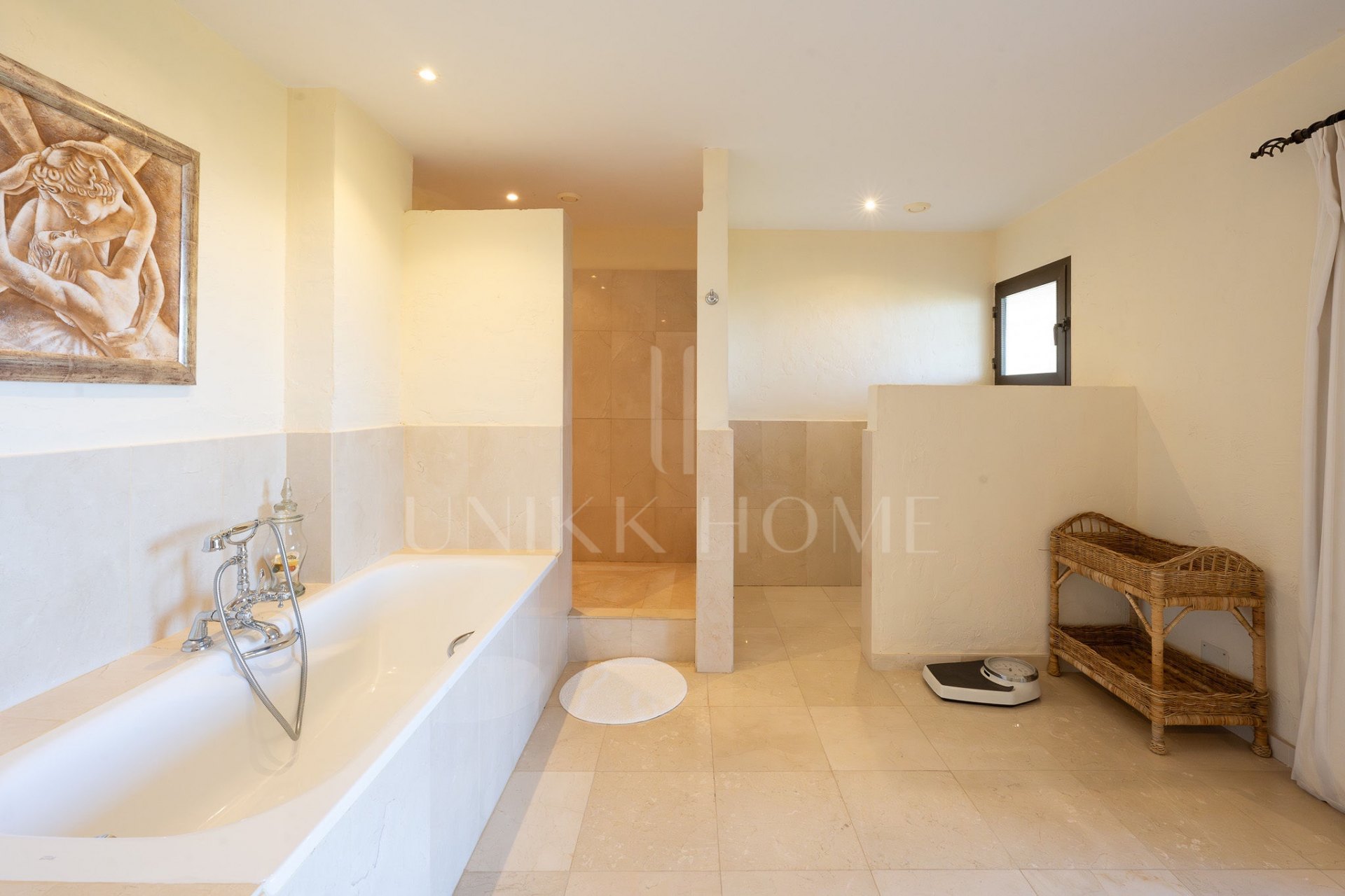 Villa de lujo con vistas panorámicas al mar y a La Concha en El Rosario, Marbella