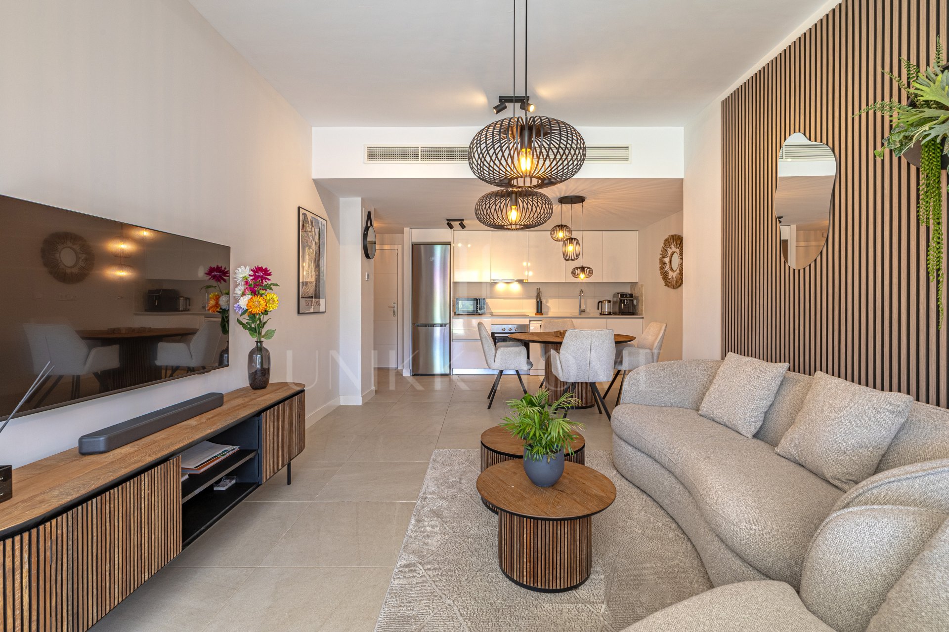 Brand-New 2-Bed Ground-Floor Apartment with Large Garden in Aranya, Estepona