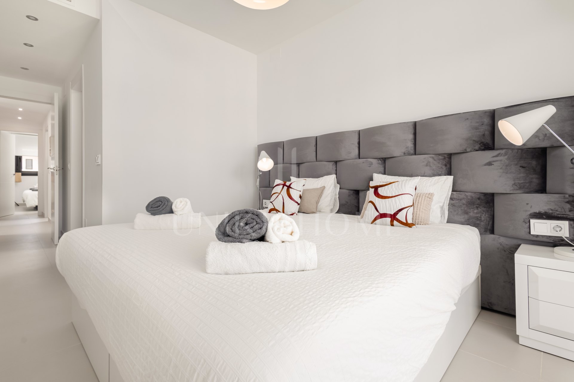 Beautiful 2-Bedroom Apartment in Miradores del Sol, Estepona