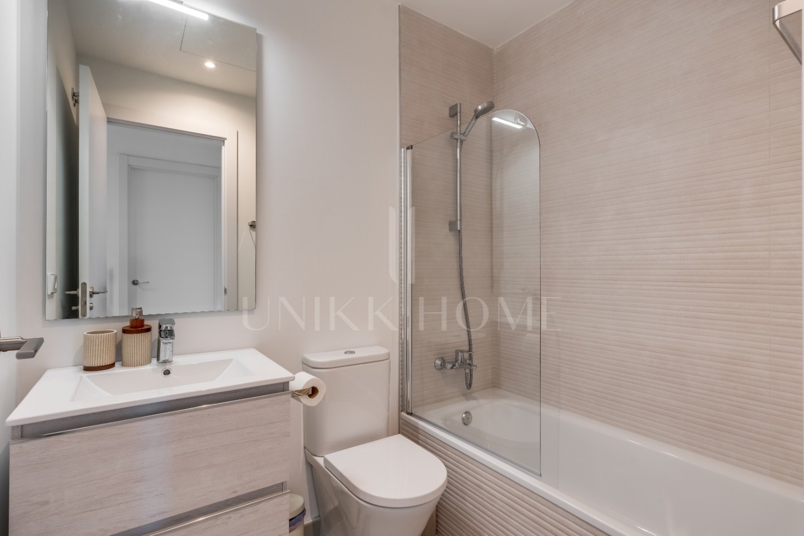 Apartamento en venta en Estepona