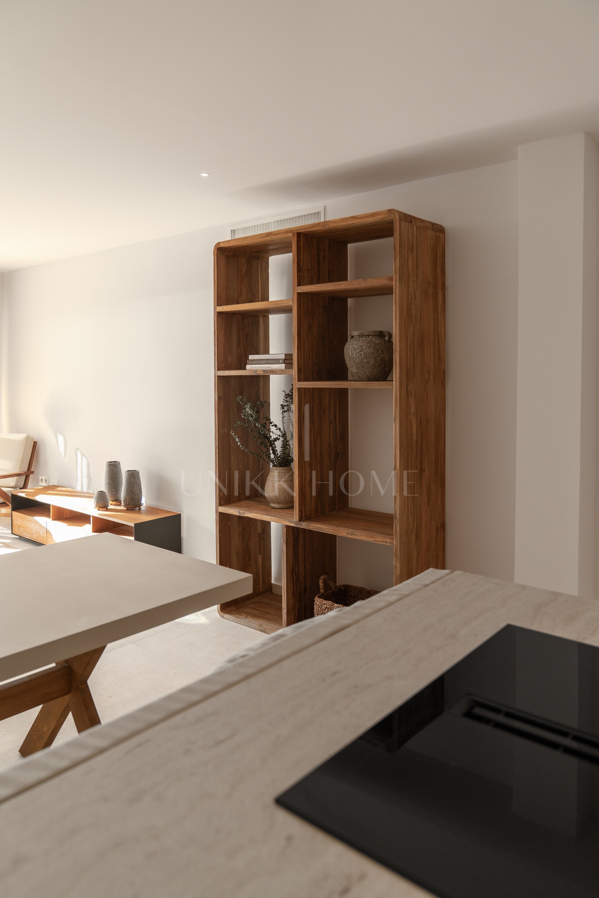 Renovated 3 Bedroom Apartment with sea & mountain views in Nueva Andalucía