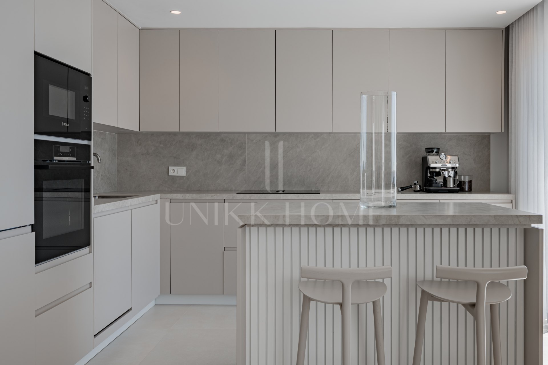 Stunning Duplex Penthouse with Private Pool and Panoramic Views in La Quinta, Benahavís