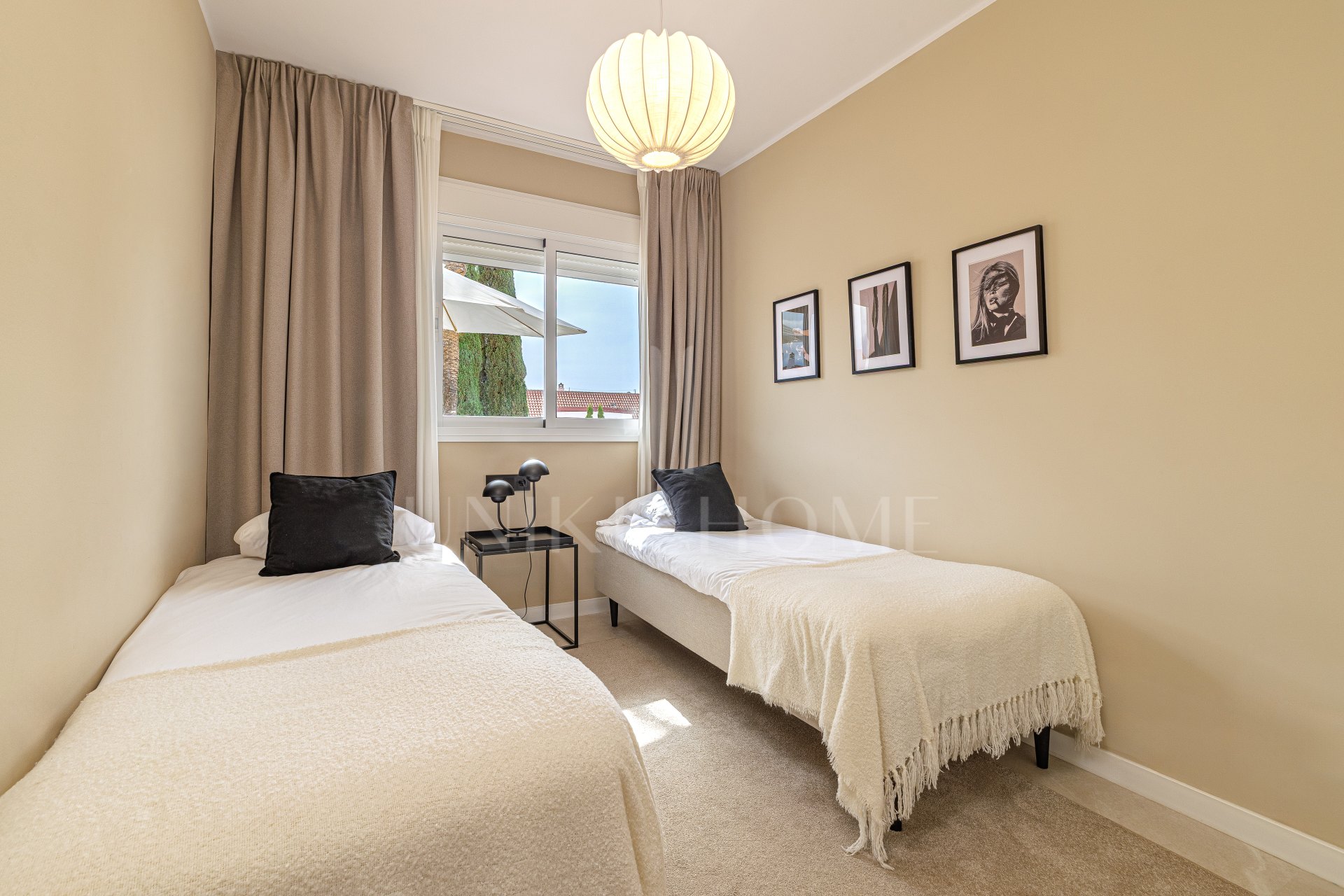 Stunning Renovated 4-Bedroom Apartment in Prime Nueva Andalucía Location