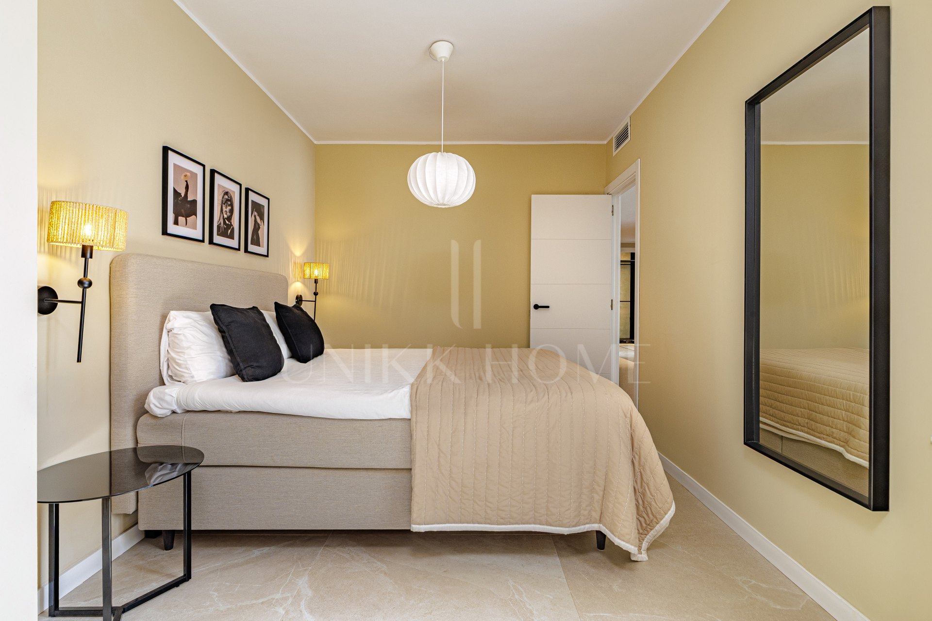 Stunning Renovated 4-Bedroom Apartment in Prime Nueva Andalucía Location