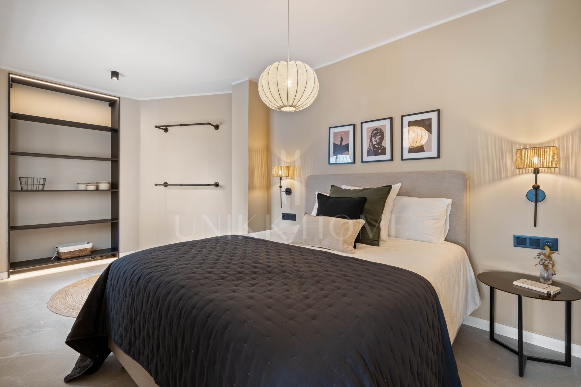 Impresionante Apartamento Reformado de 4 Dormitorios en Nueva Andalucía