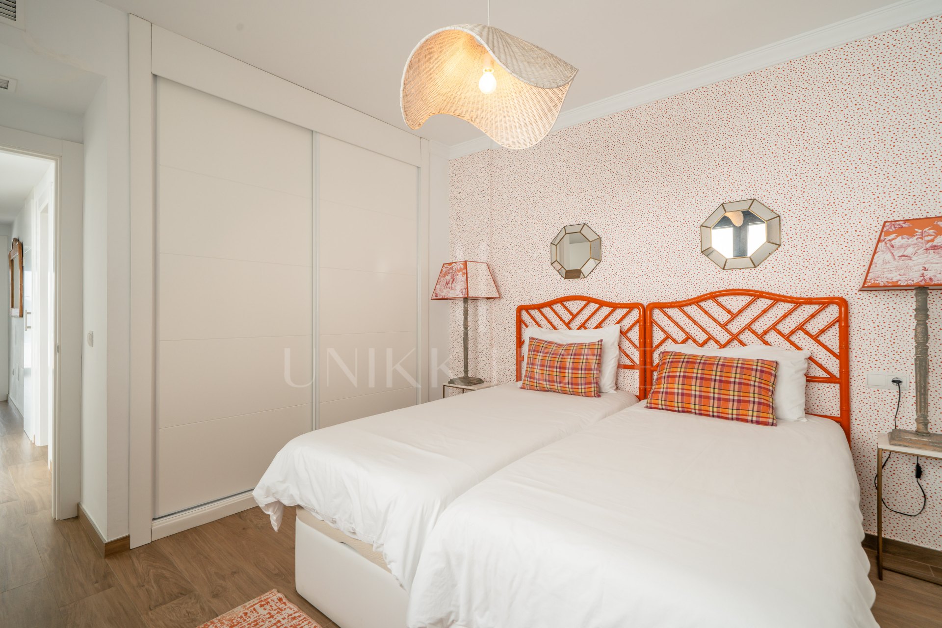 SEMI DETACHED TOTALLY RENOVATED IN 2020 WITH PANORÁMICA VIEWS