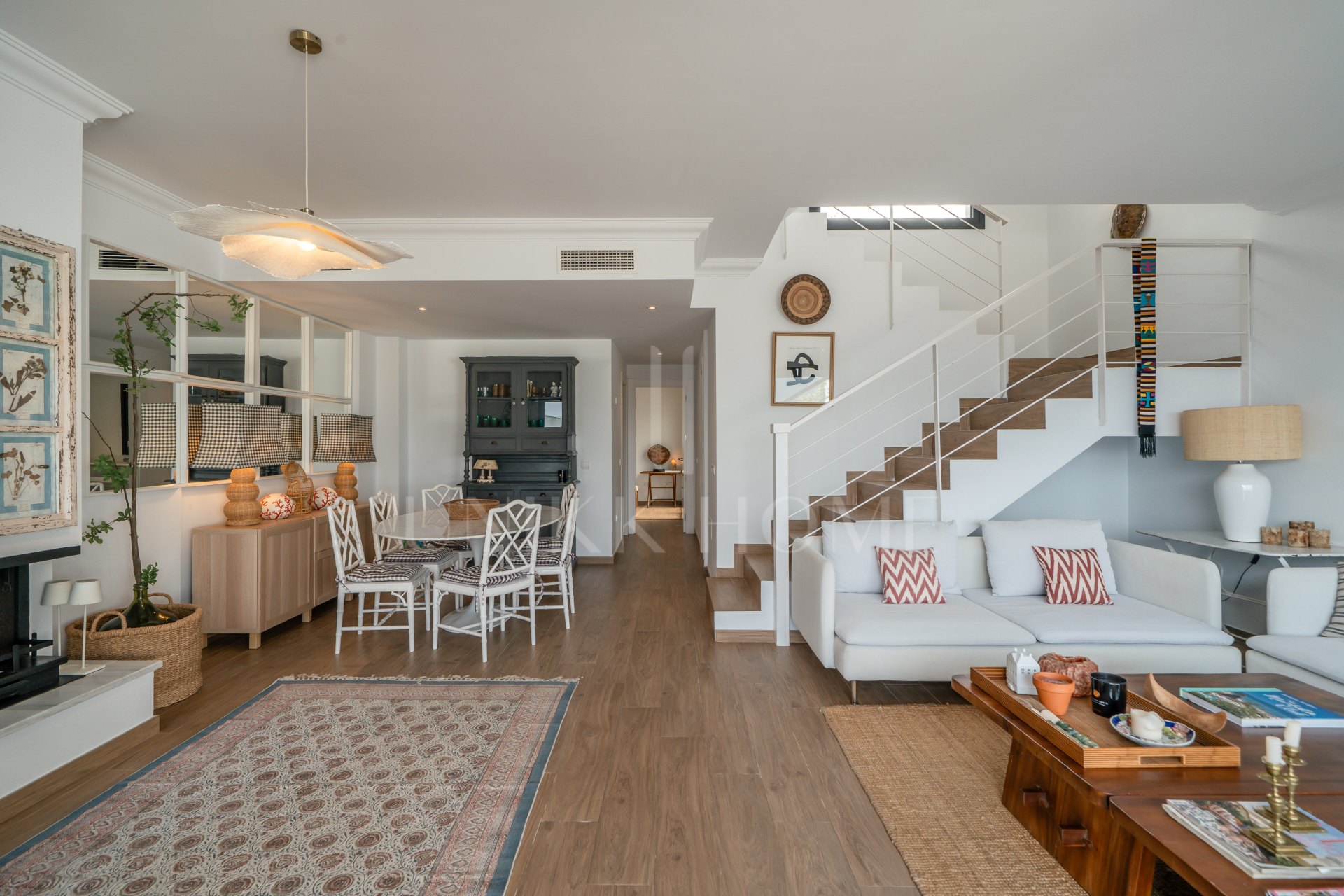 SEMI DETACHED TOTALLY RENOVATED IN 2020 WITH PANORÁMICA VIEWS