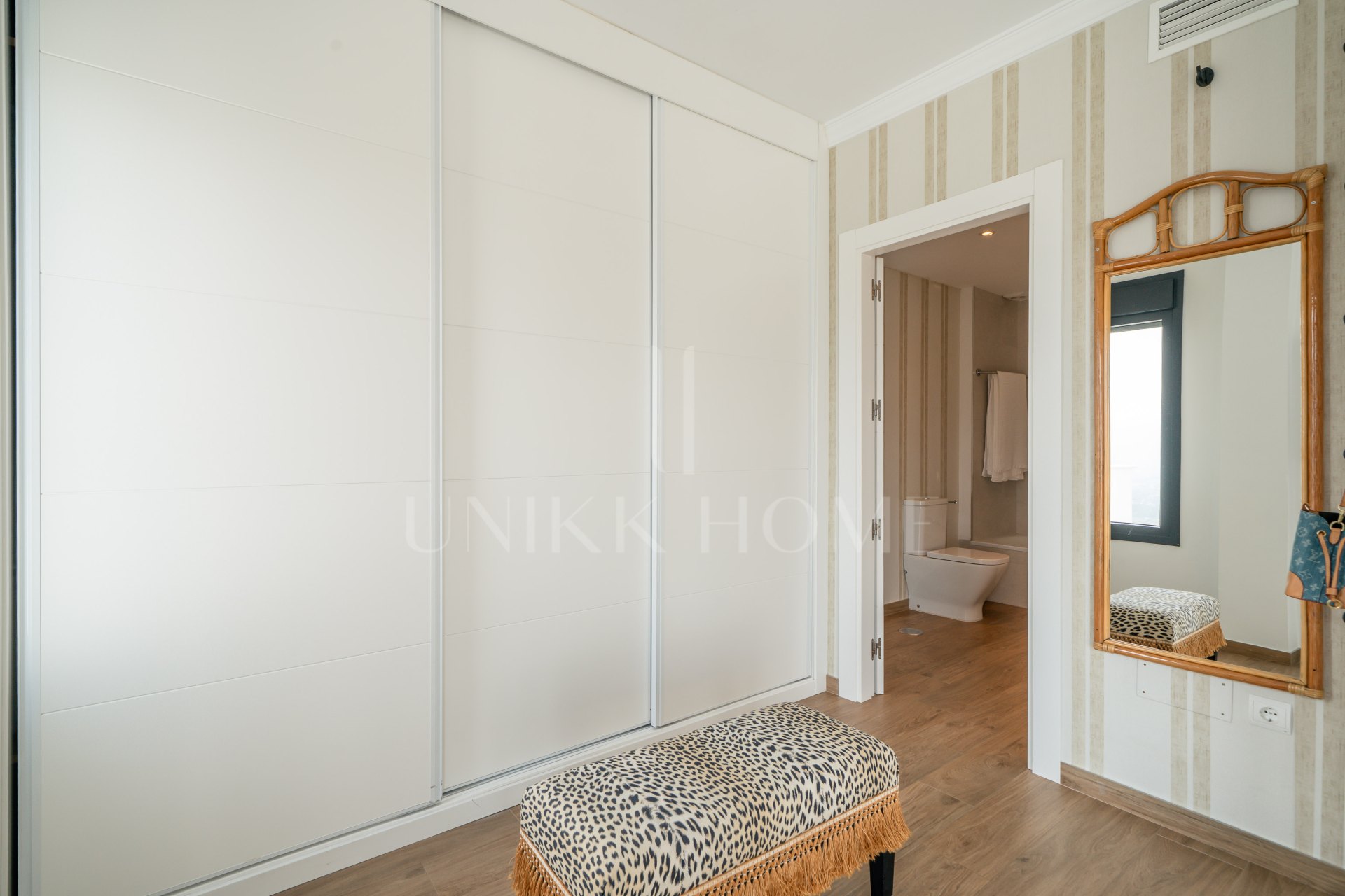 SEMI DETACHED TOTALLY RENOVATED IN 2020 WITH PANORÁMICA VIEWS