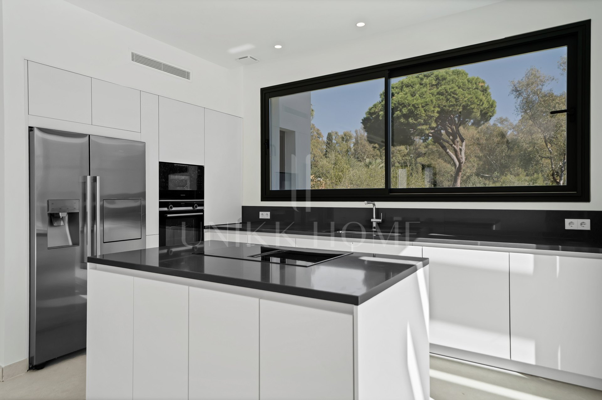 Villa en venta en Calahonda, Mijas Costa