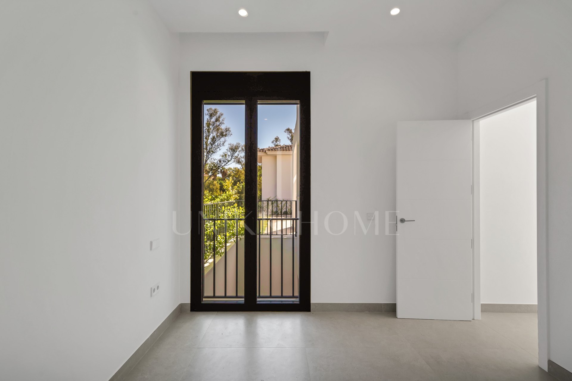 Villa en venta en Calahonda, Mijas Costa