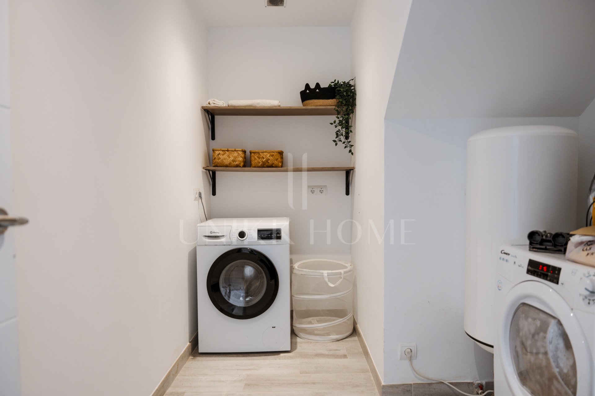 Adosado en venta en La Mairena, Marbella Este