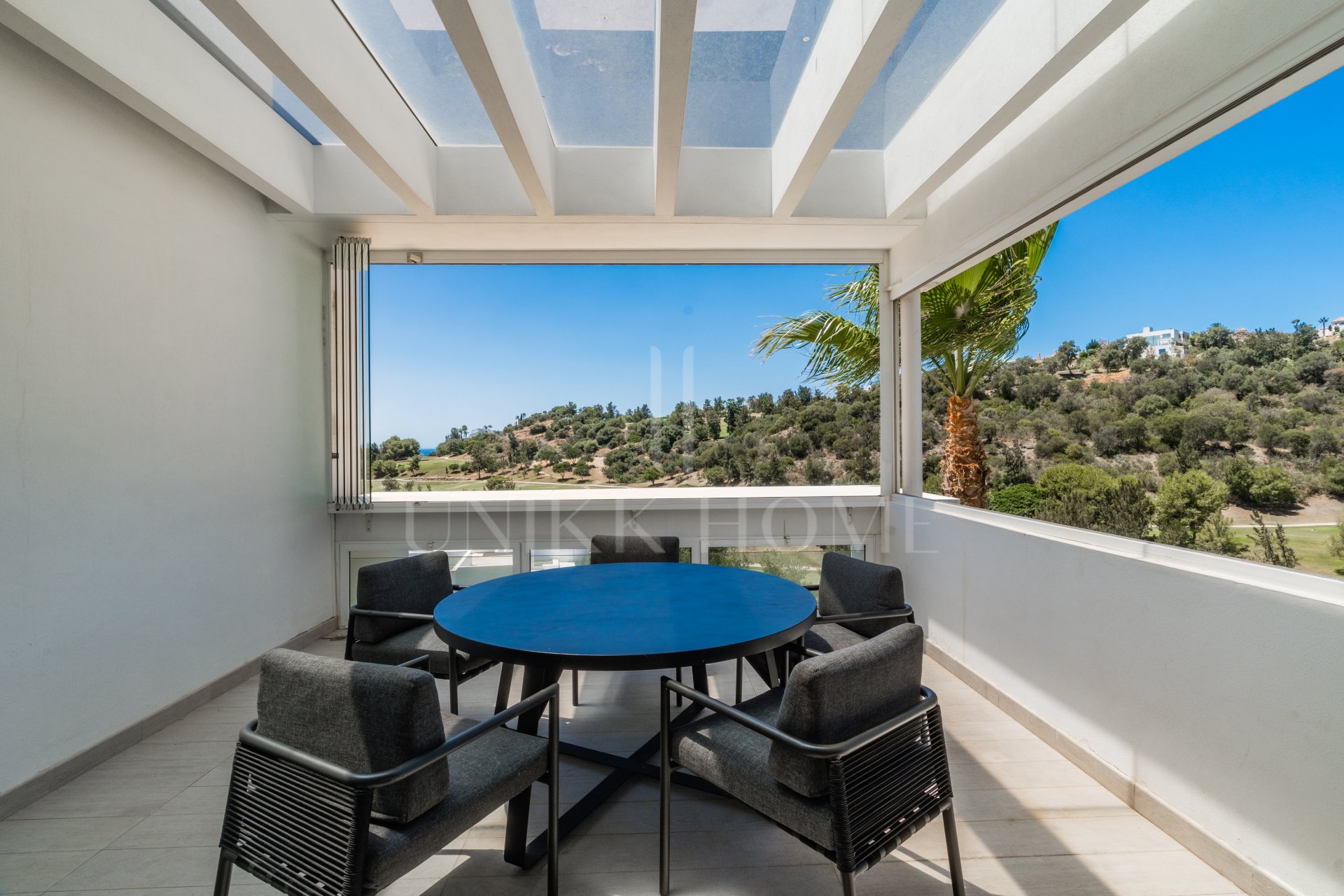 Luxury 2-Bedroom Penthouse with Panoramic Sea & Golf Views – Atalaya Hills