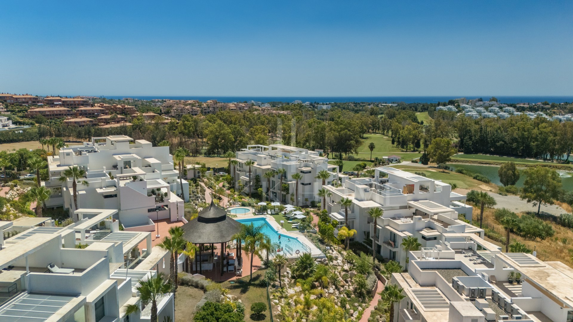 Luxury 2-Bedroom Penthouse with Panoramic Sea & Golf Views – Atalaya Hills