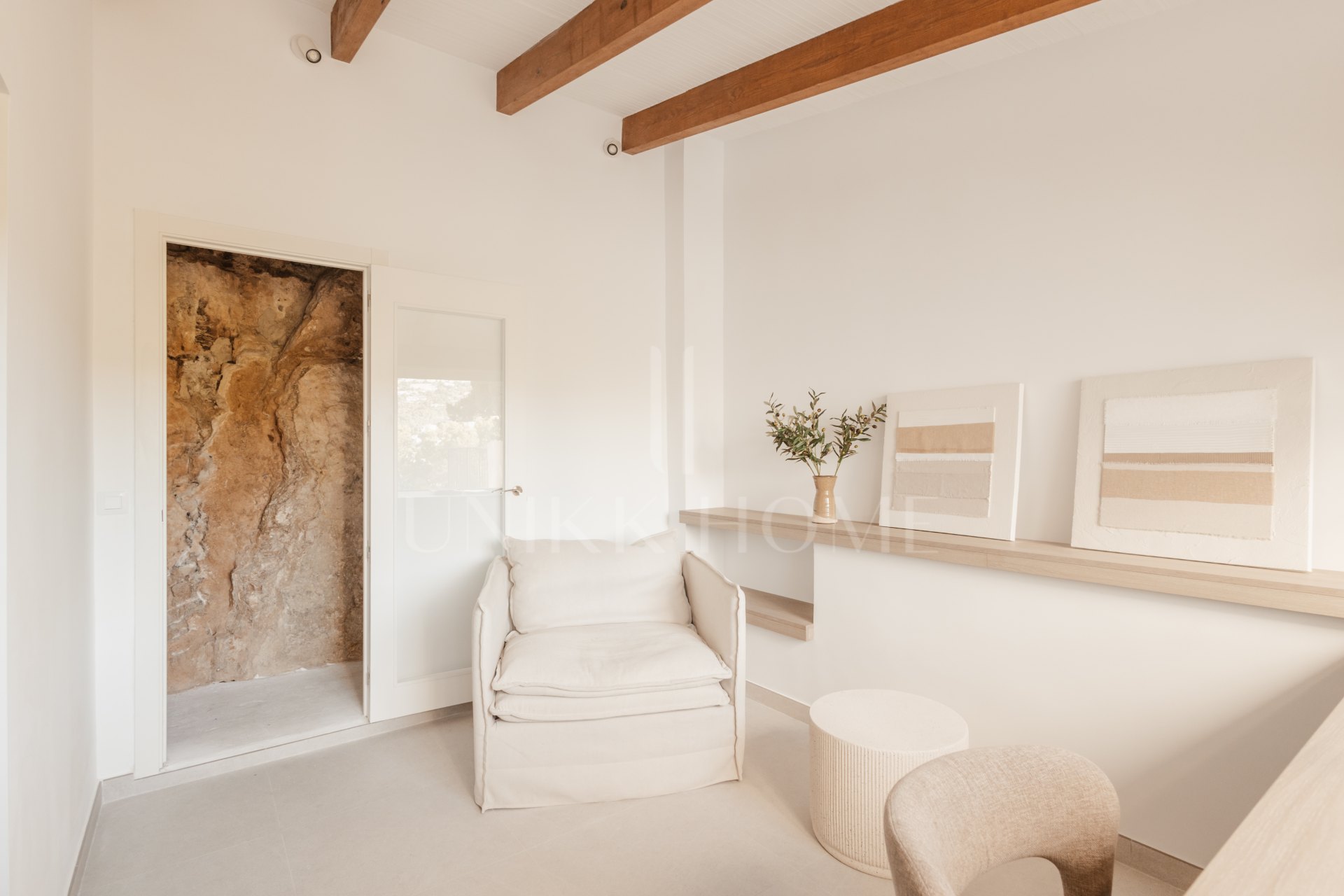Apartamento completamente renovado con vistas panorámicas al mar y al puerto en Port d’Andratx