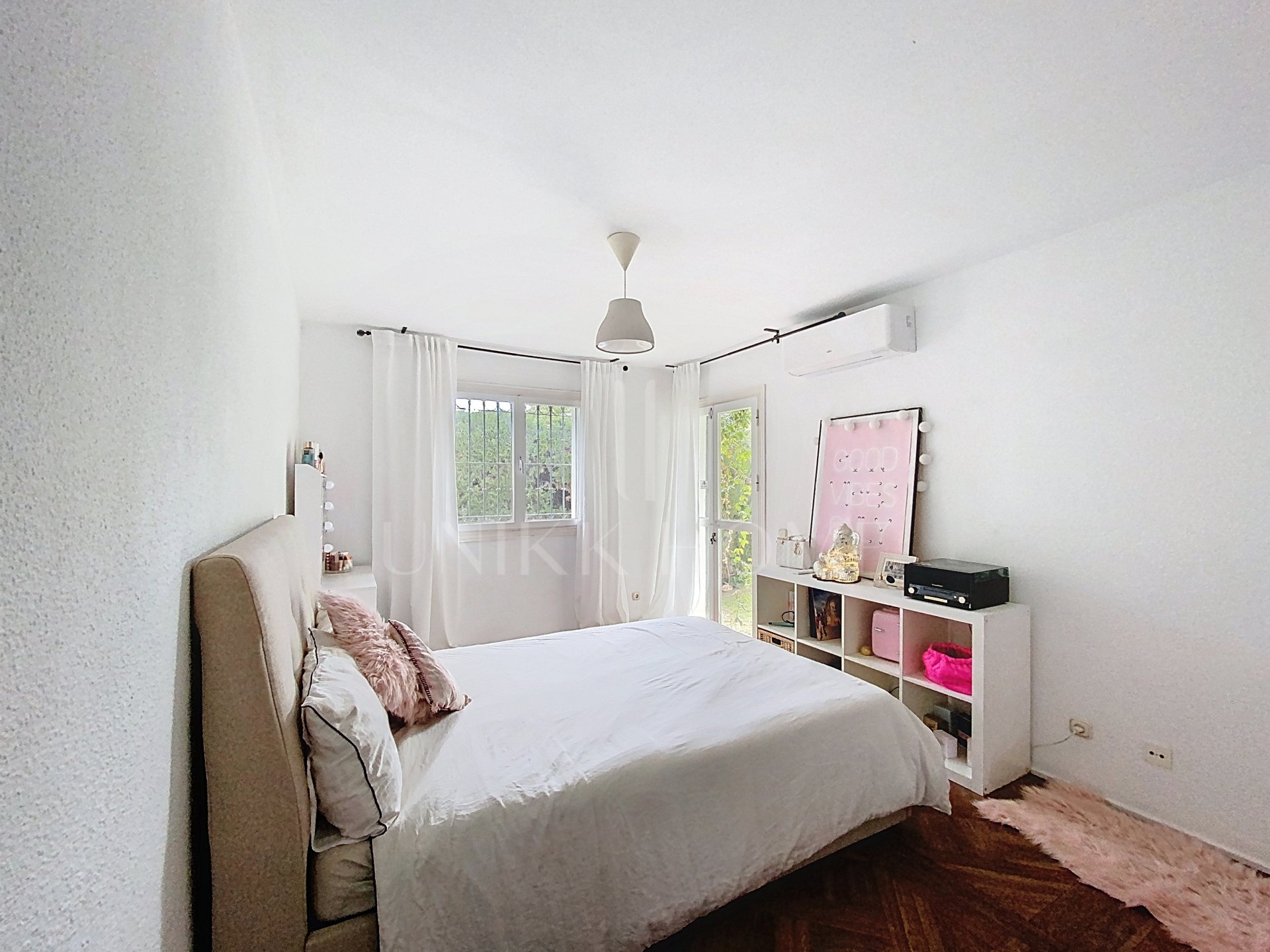 4 -Bedrooms Villa with Pool in Diana Park, East Estepona