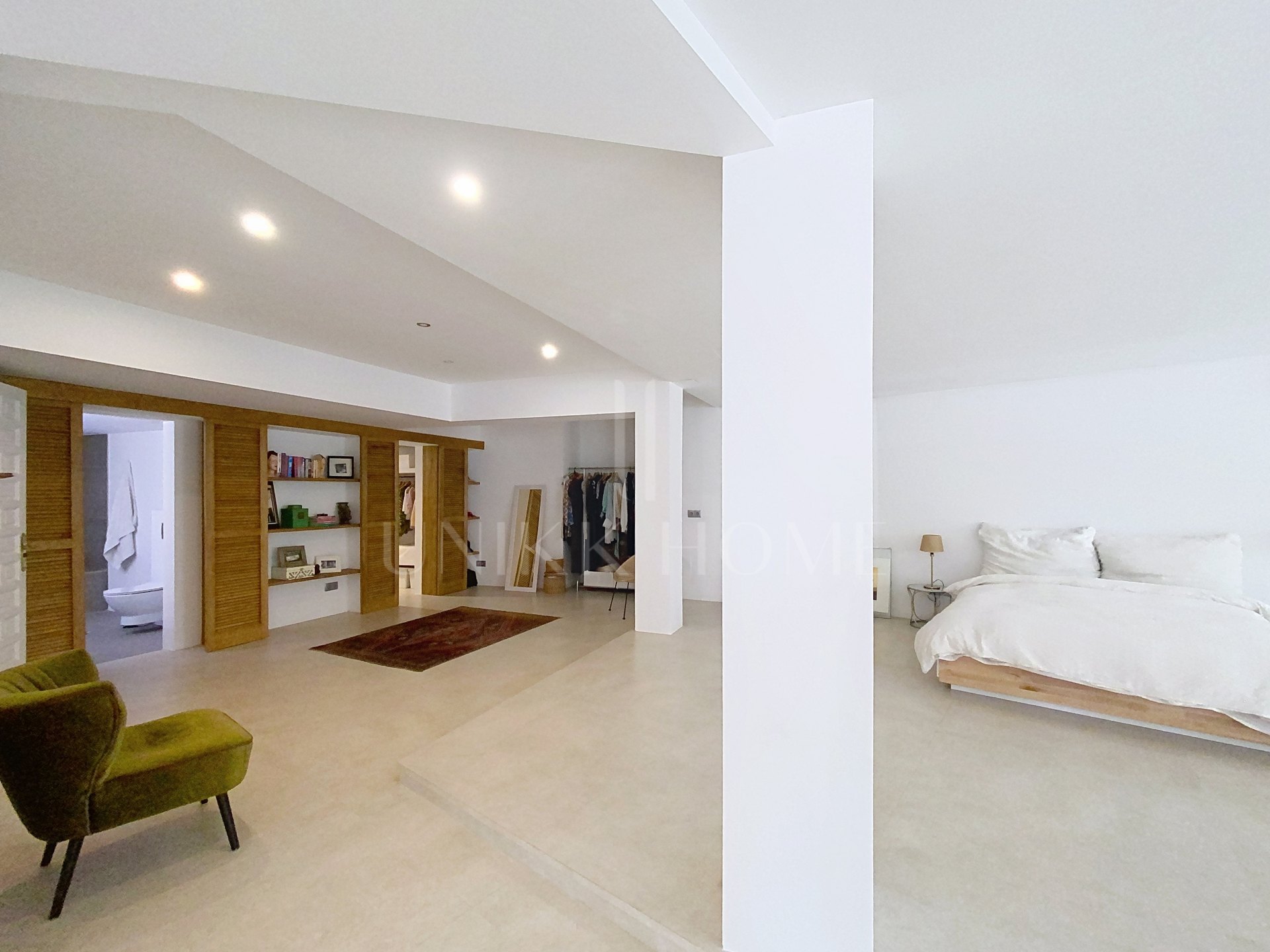 4 -Bedrooms Villa with Pool in Diana Park, East Estepona