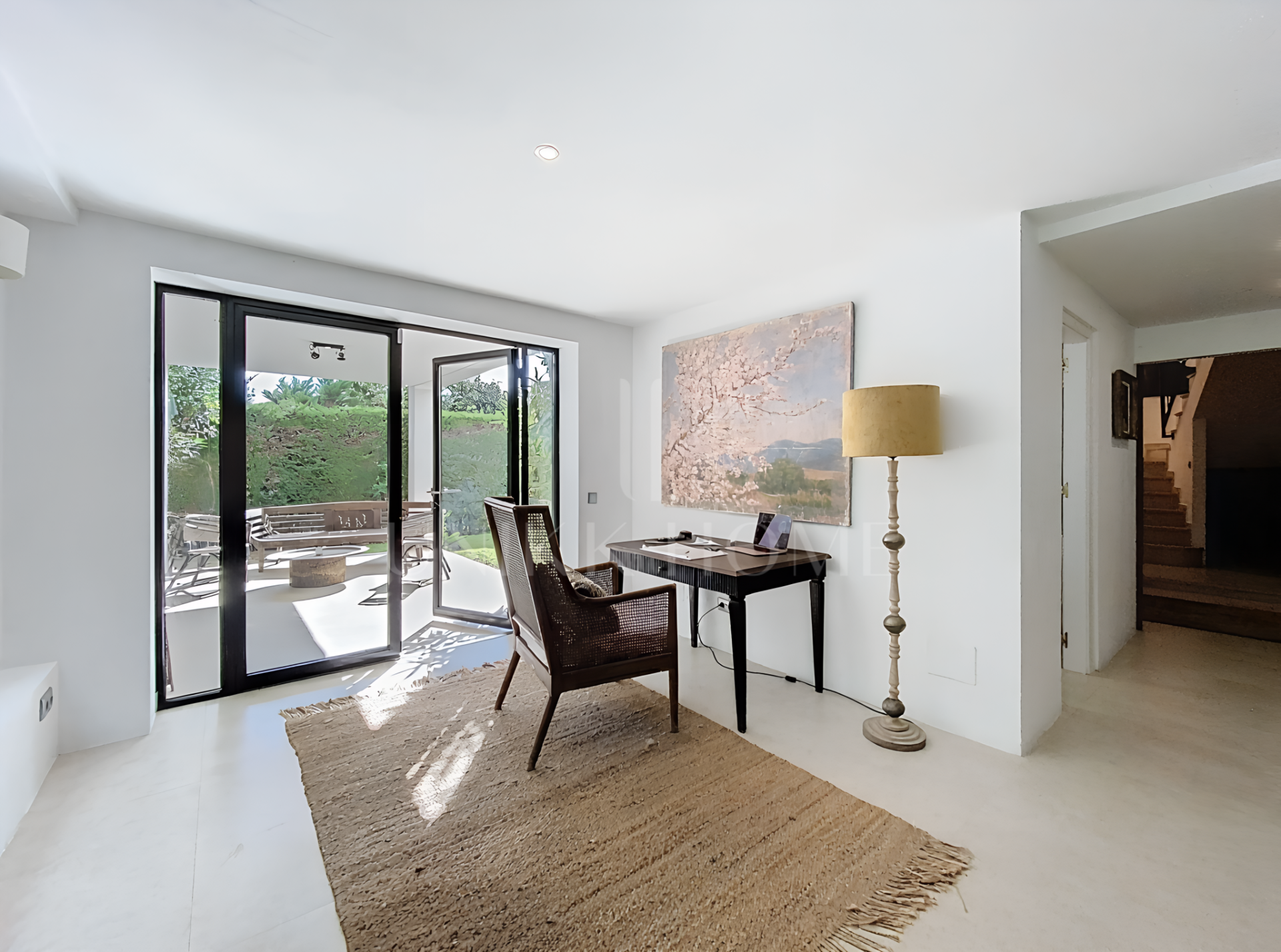 4 -Bedrooms Villa with Pool in Diana Park, East Estepona