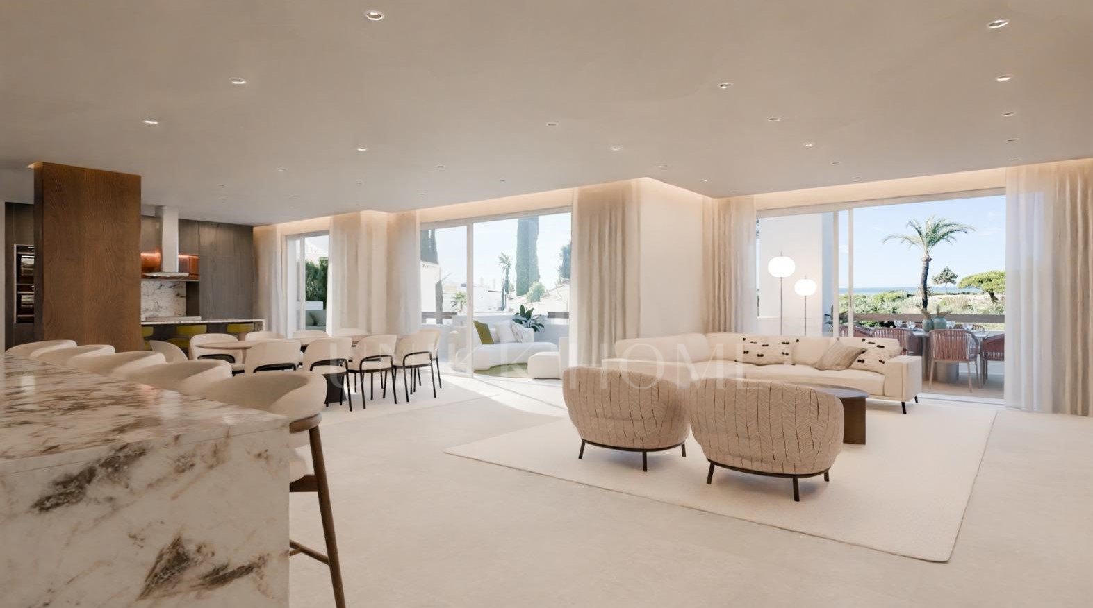 Fully Renovated Frontline Beach 6-Bedroom Home with Panoramic Sea Views – Marbella East