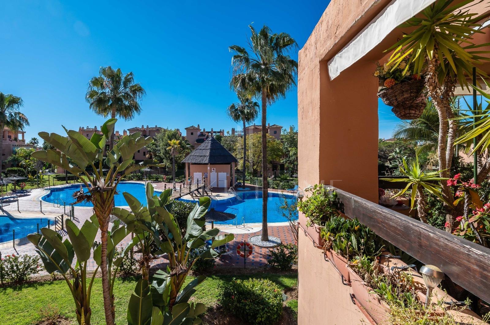 Exclusivo piso de 2 dormitorios en Hacienda del Sol – a pasos del mar y rodeado de comodidades