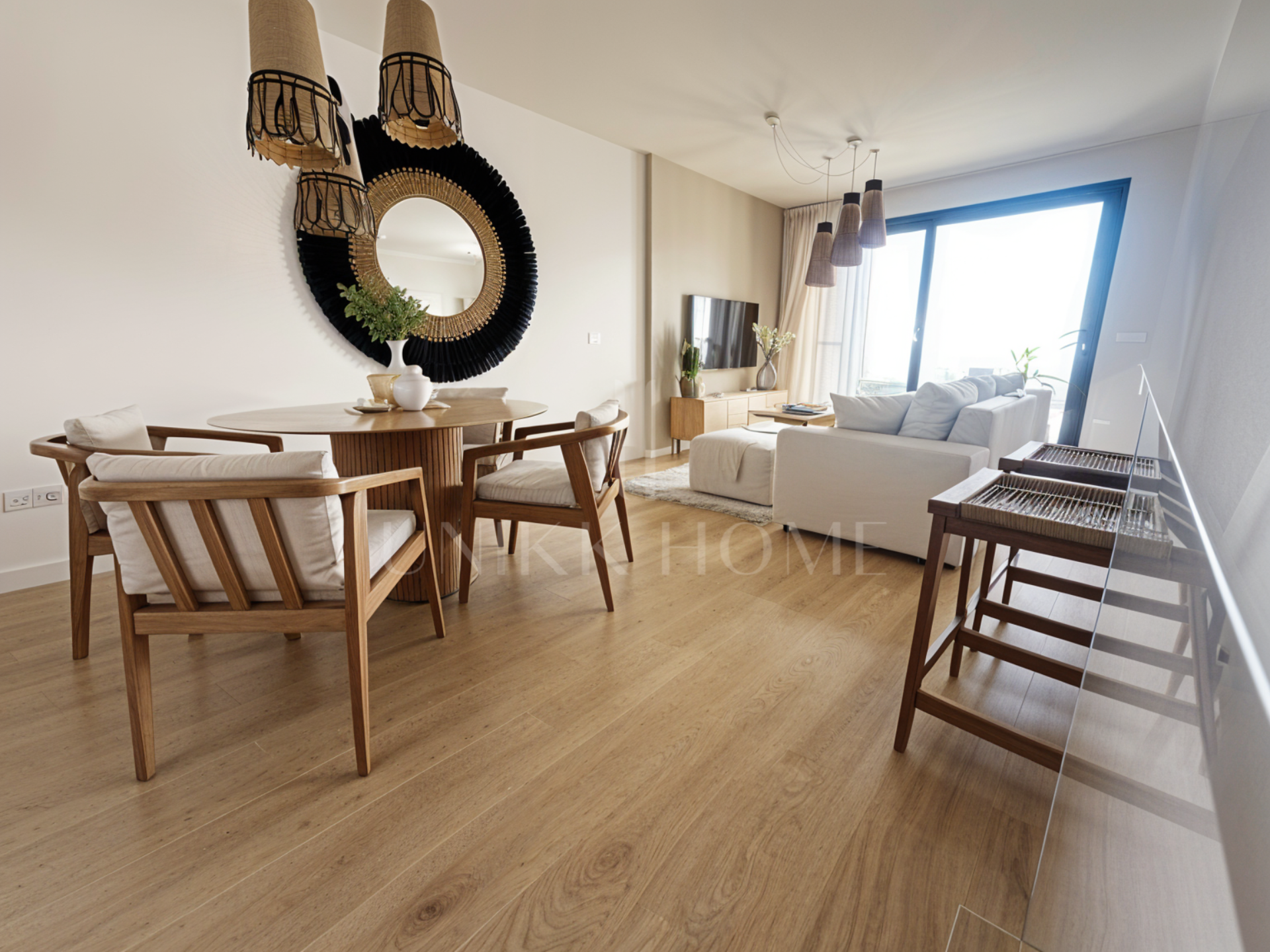 Luxury Apartment with Private Garden and Sea Views – West Estepona