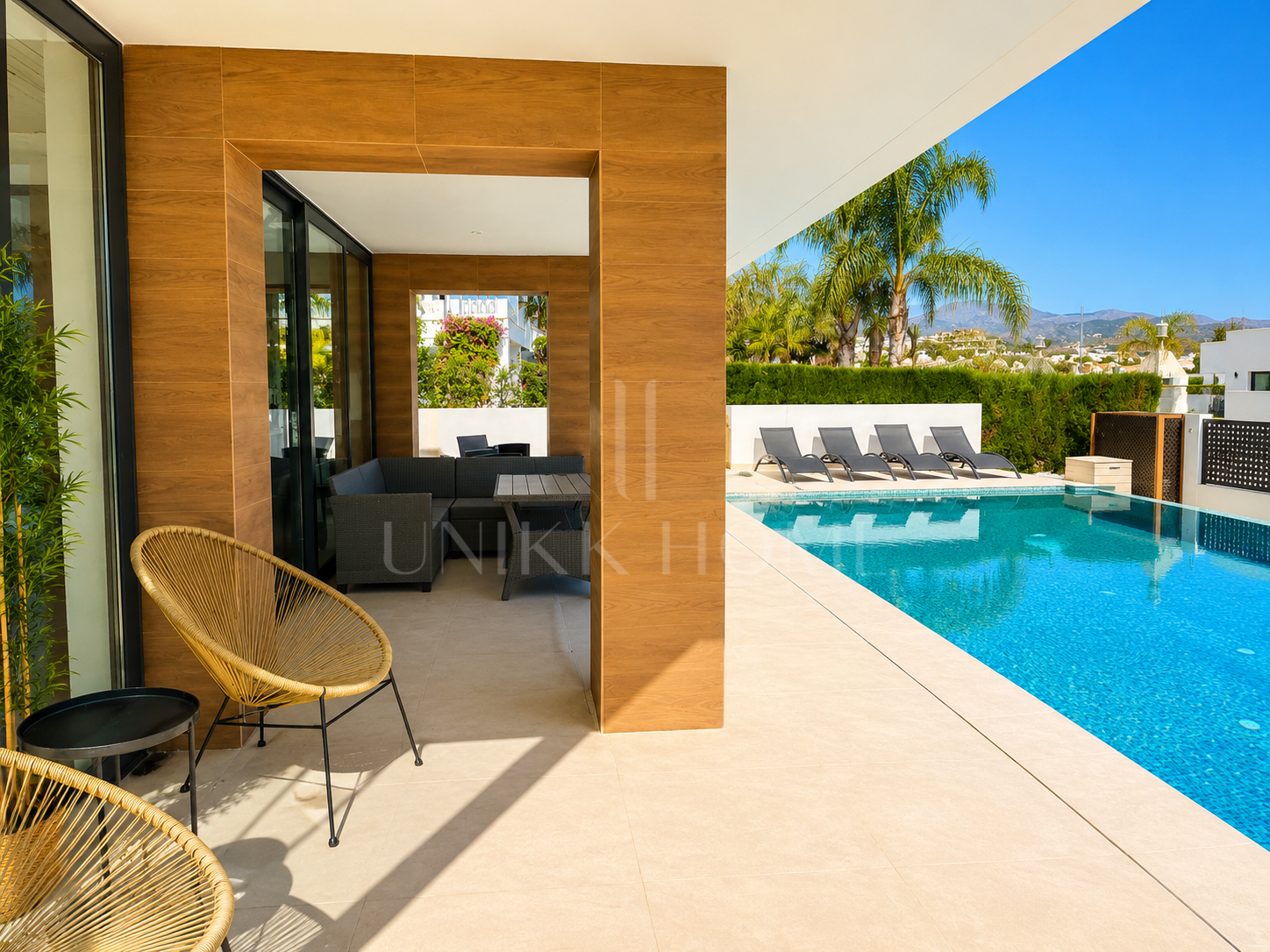 CONTEMPORARY VILLA WITH OPEN SEA VIEWS - VALLE ROMANO GOLF