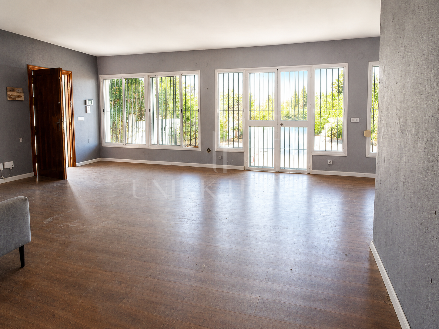 Villa independiente con gran parcela en El Paraíso Medio, Estepona