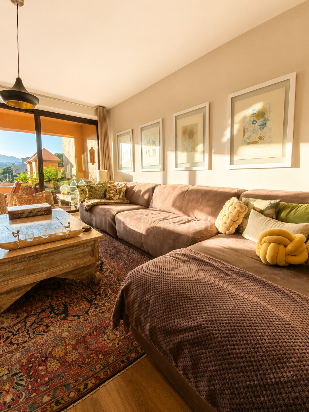 3-Bedroom Duplex Penthouse in Cartuja del Golf – Estepona’s New Golden Mile