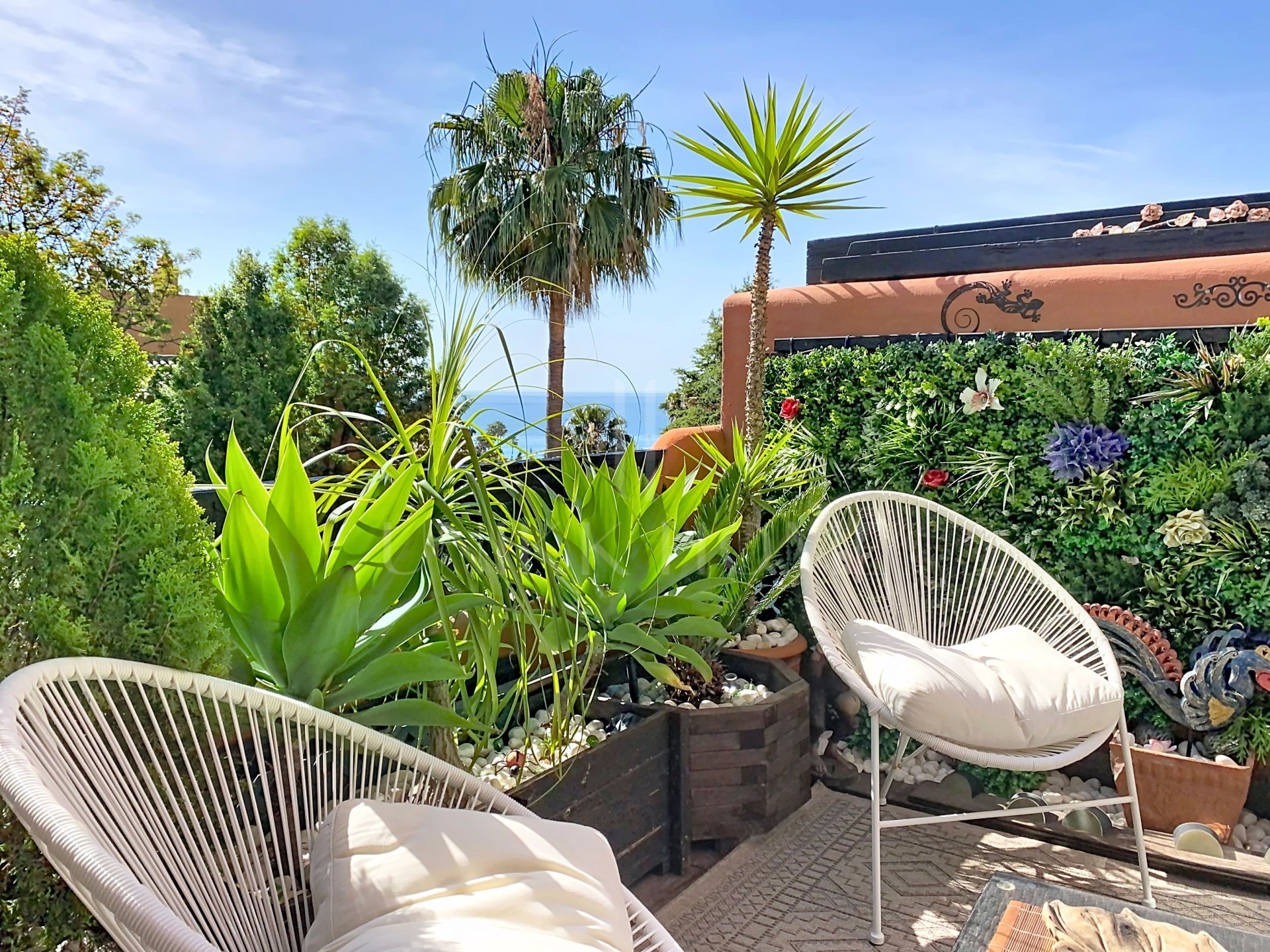 Apartamento con vistas al mar cerca de la playa - Estepona Oeste