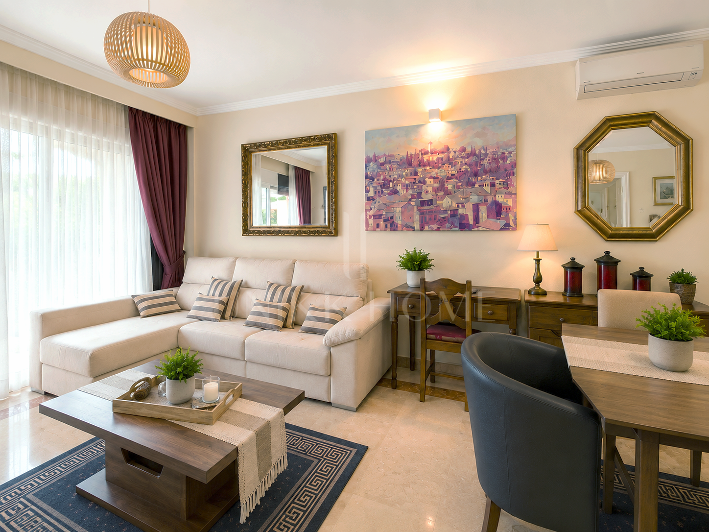 Apartamento con vistas al mar cerca de la playa - Estepona Oeste