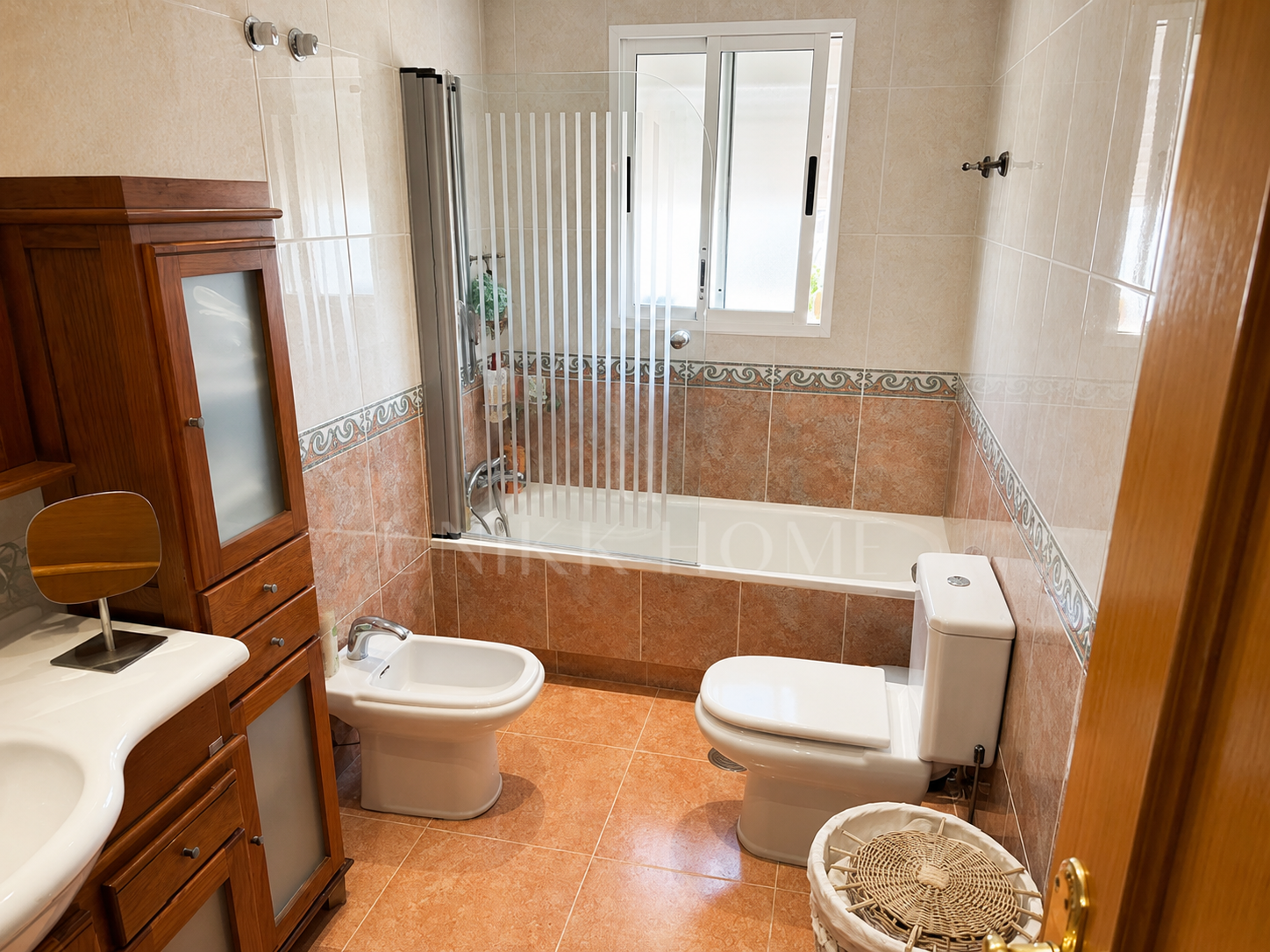 Exclusive penthouse in one of the most sought-after areas of Estepona