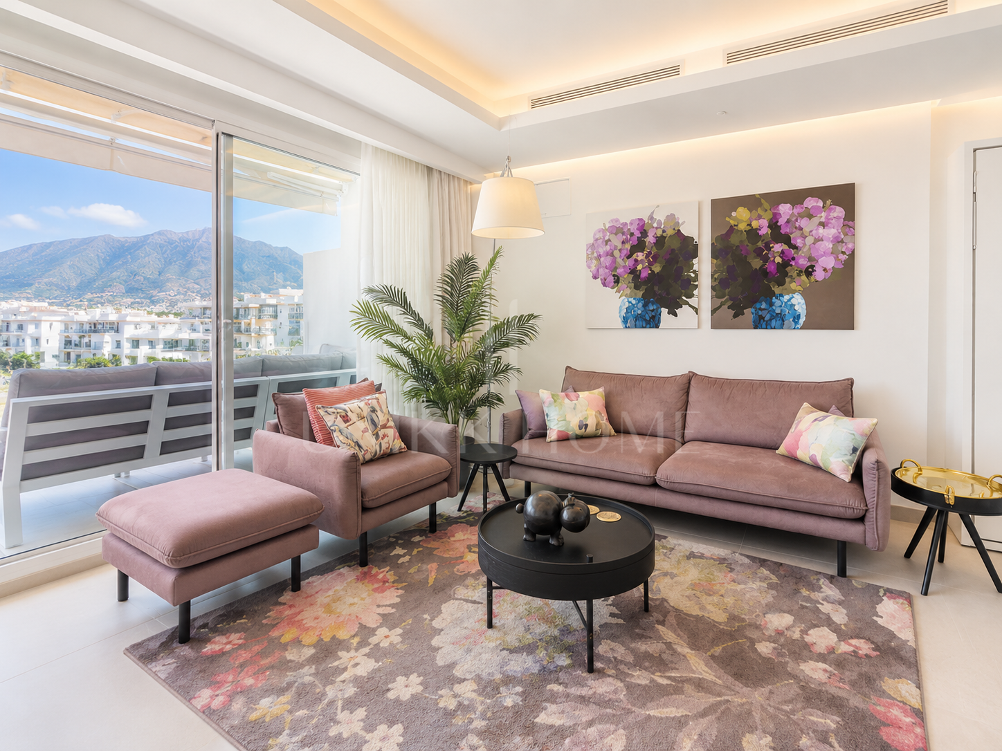Apartment in Darya - Modern Development Fronline Sea on the Beach Promenade of Estepona Center