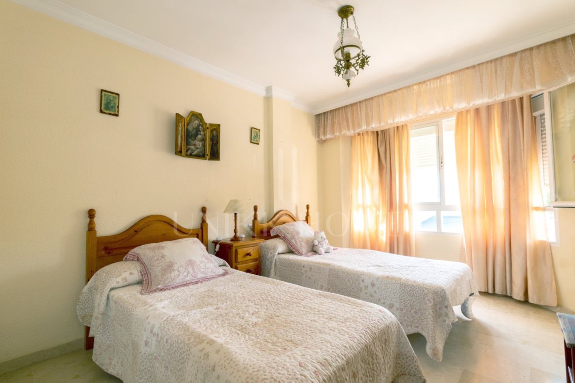 Amplia Vivienda a un paso de la Playa y el Paseo Marítimo - Centro de Estepona