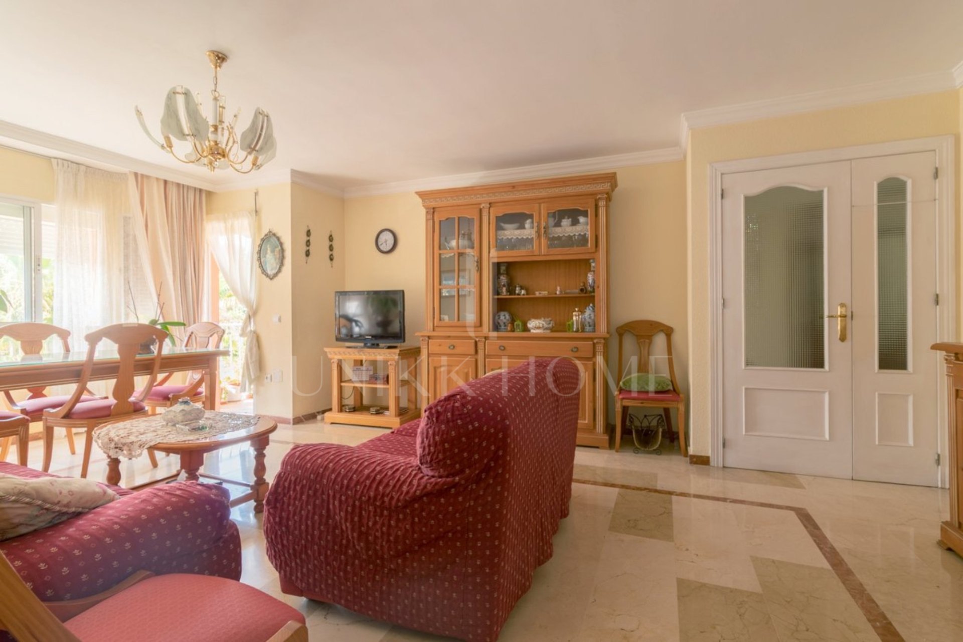 Amplia Vivienda a un paso de la Playa y el Paseo Marítimo - Centro de Estepona